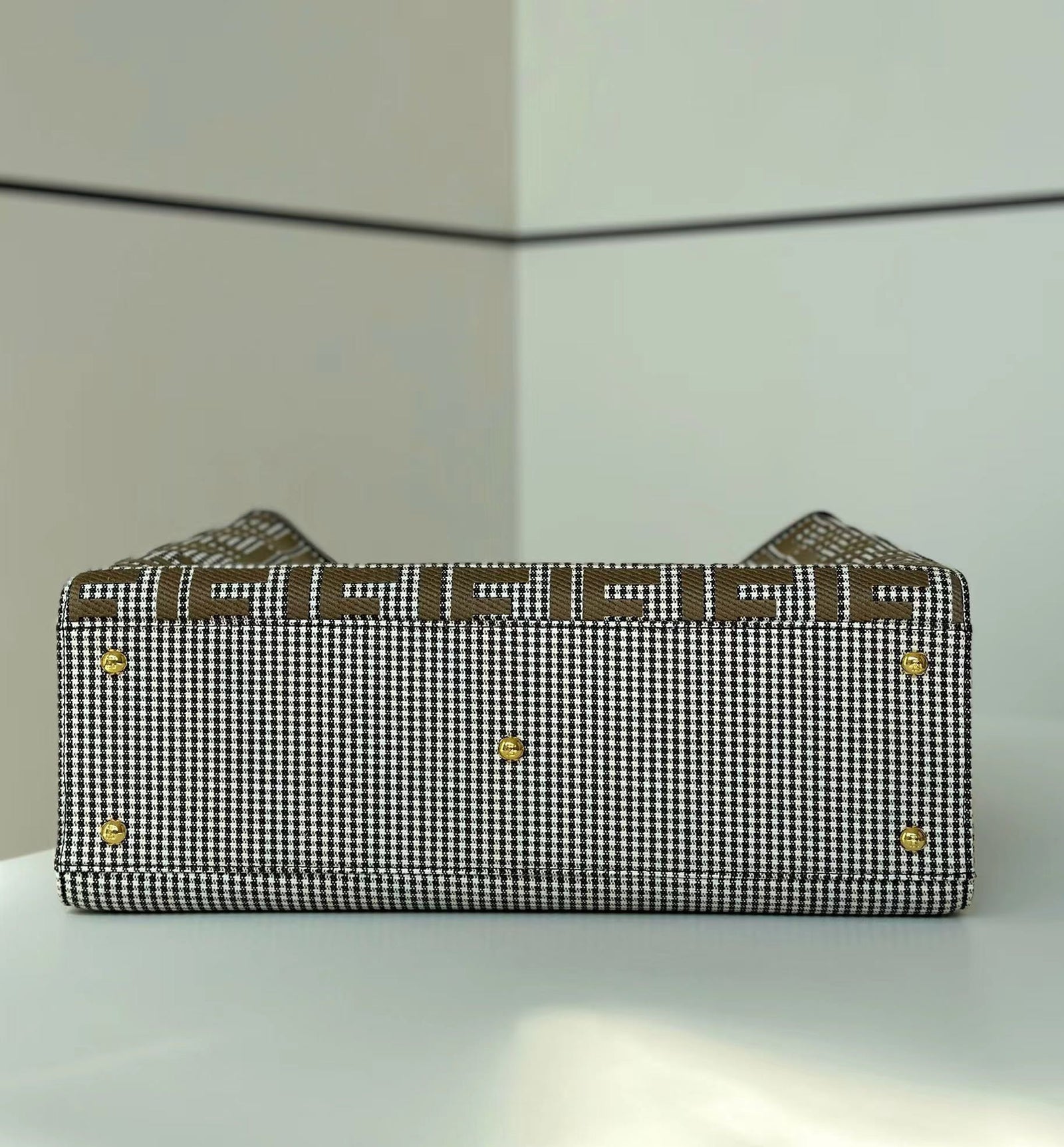 펜디 피카부 X-토트백