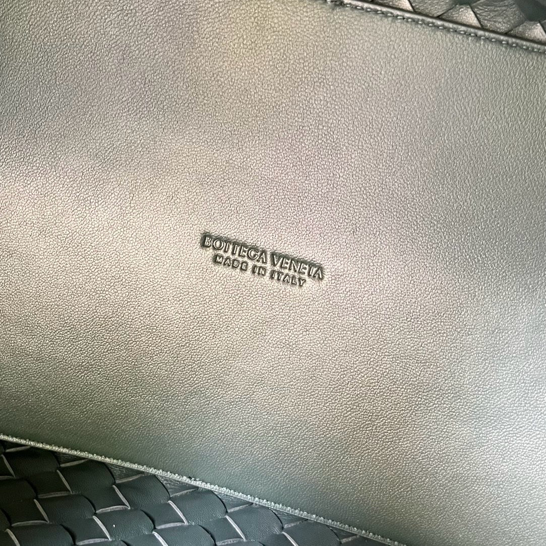 보테가 베네타 안디아모 라지