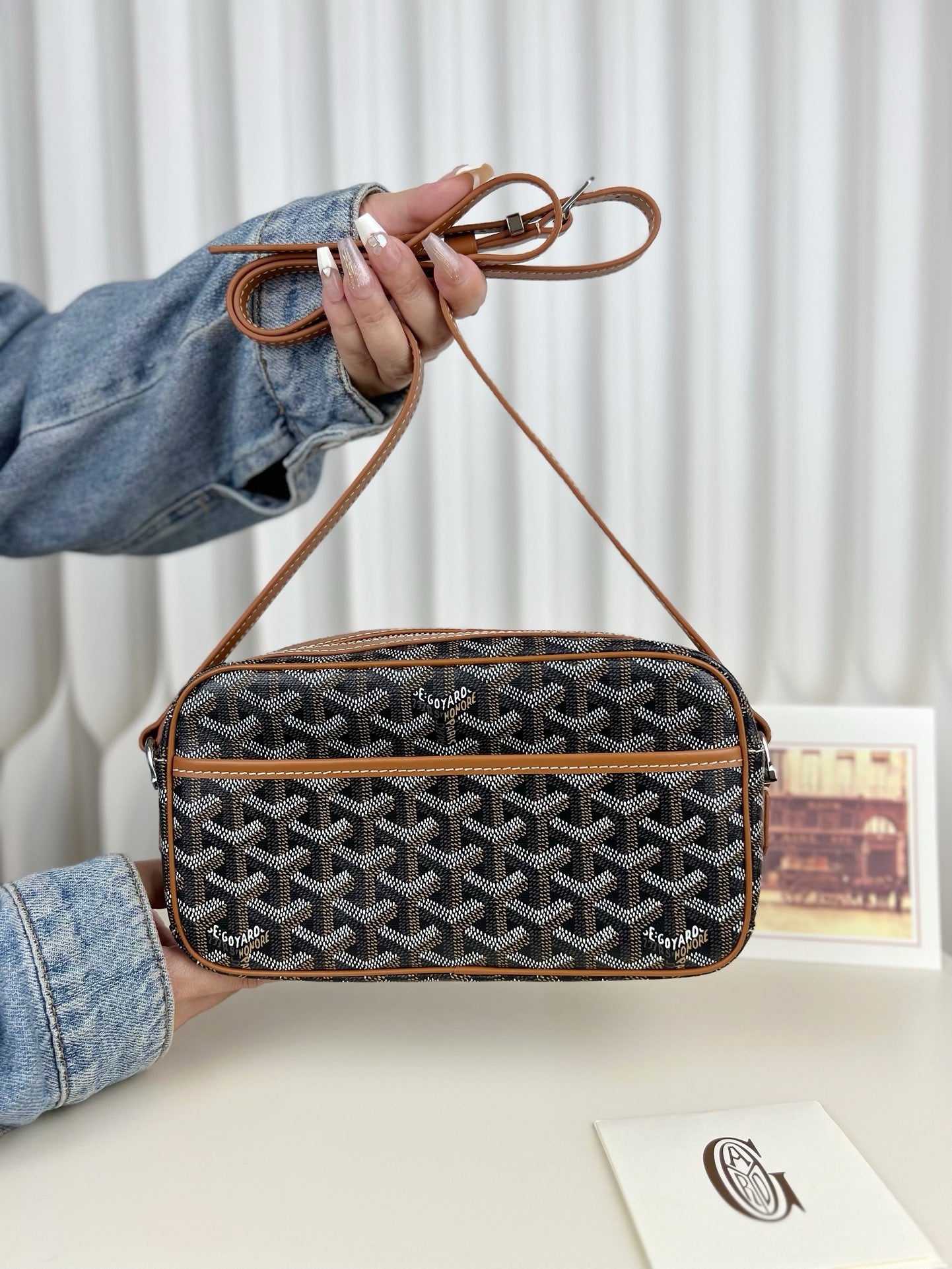 고야드 카페르 크로스백