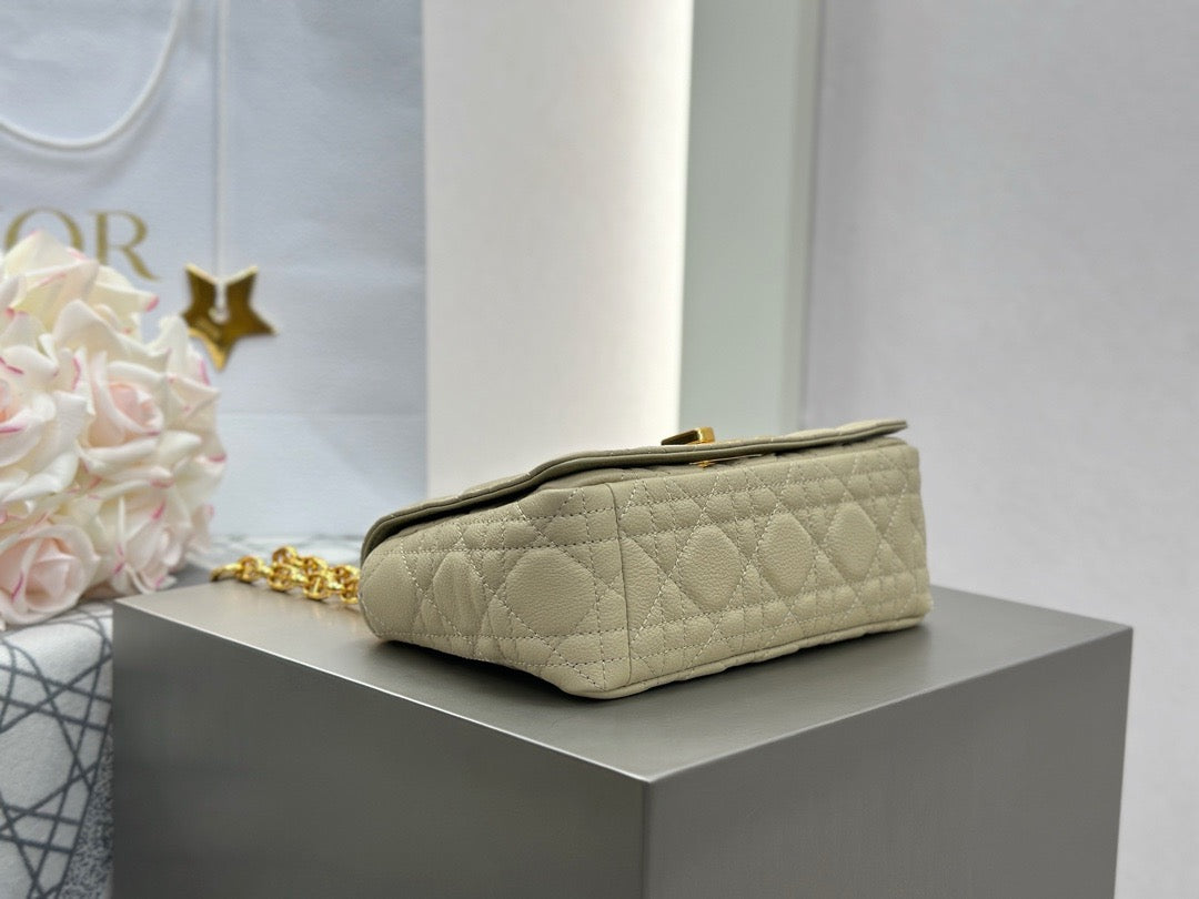 디올 카로백 스몰