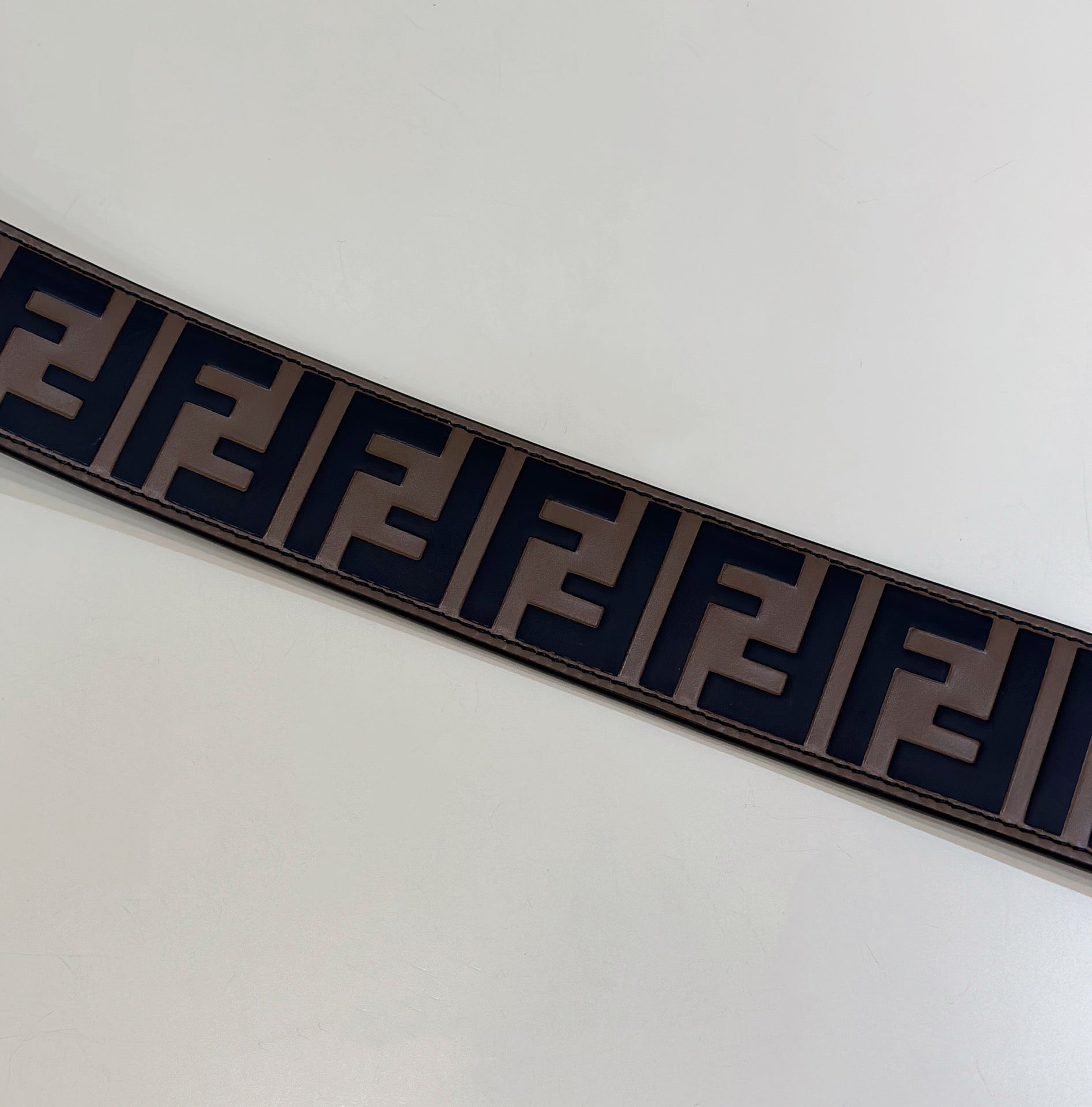 펜디 리본 숄더 스트랩