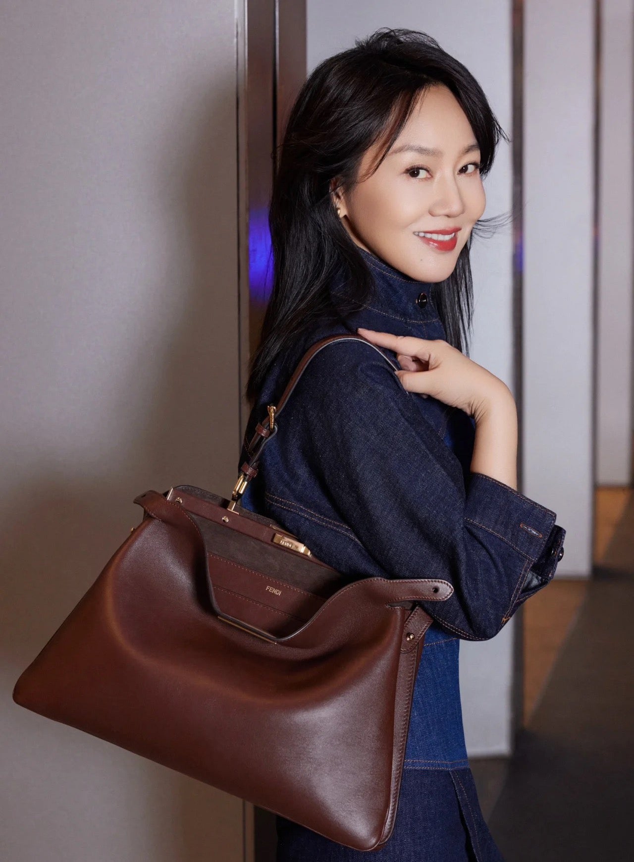 펜디 피카부 소프트 라지