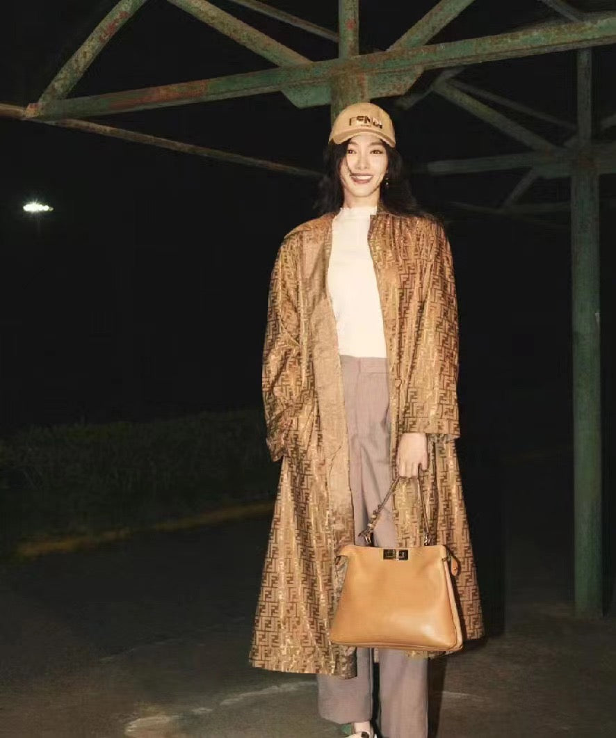 펜디 피카부 소프트 라지