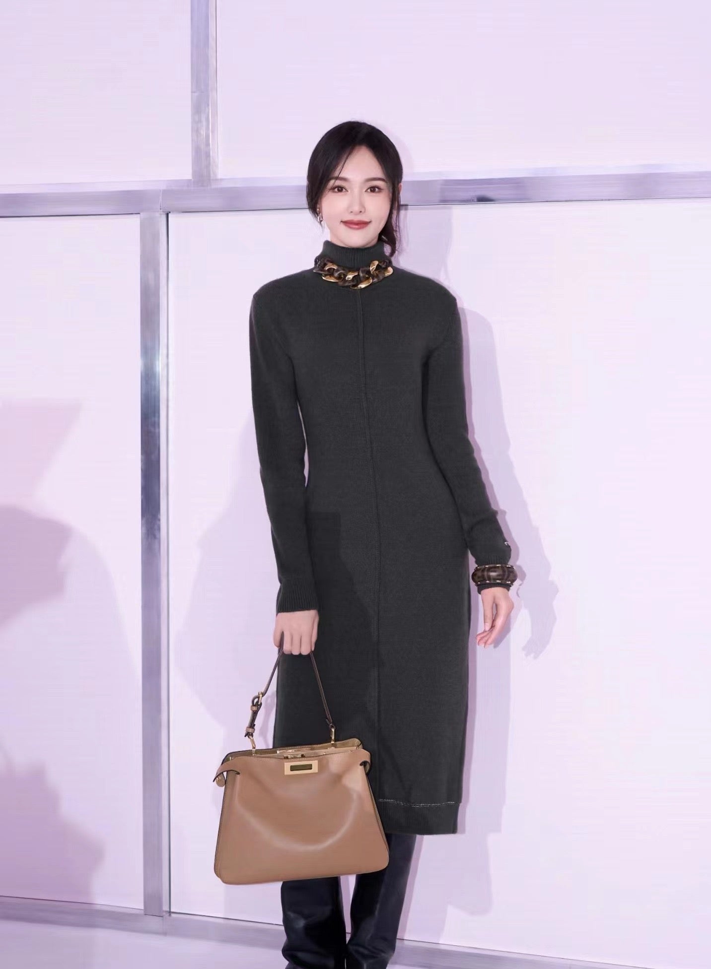 펜디 피카부 소프트 라지