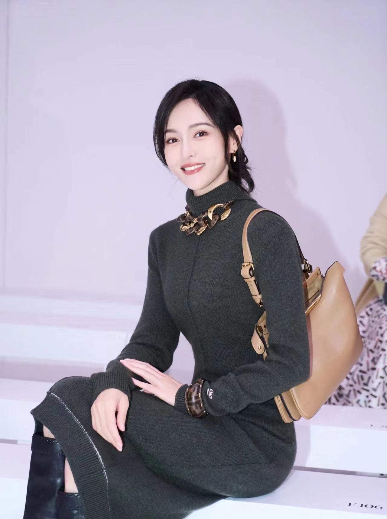 펜디 피카부 소프트 라지