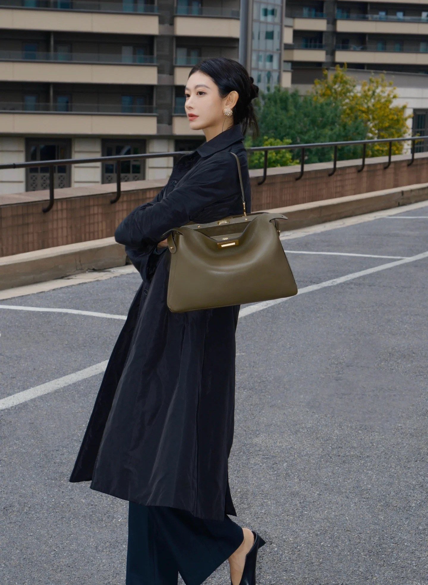펜디 피카부 소프트 라지