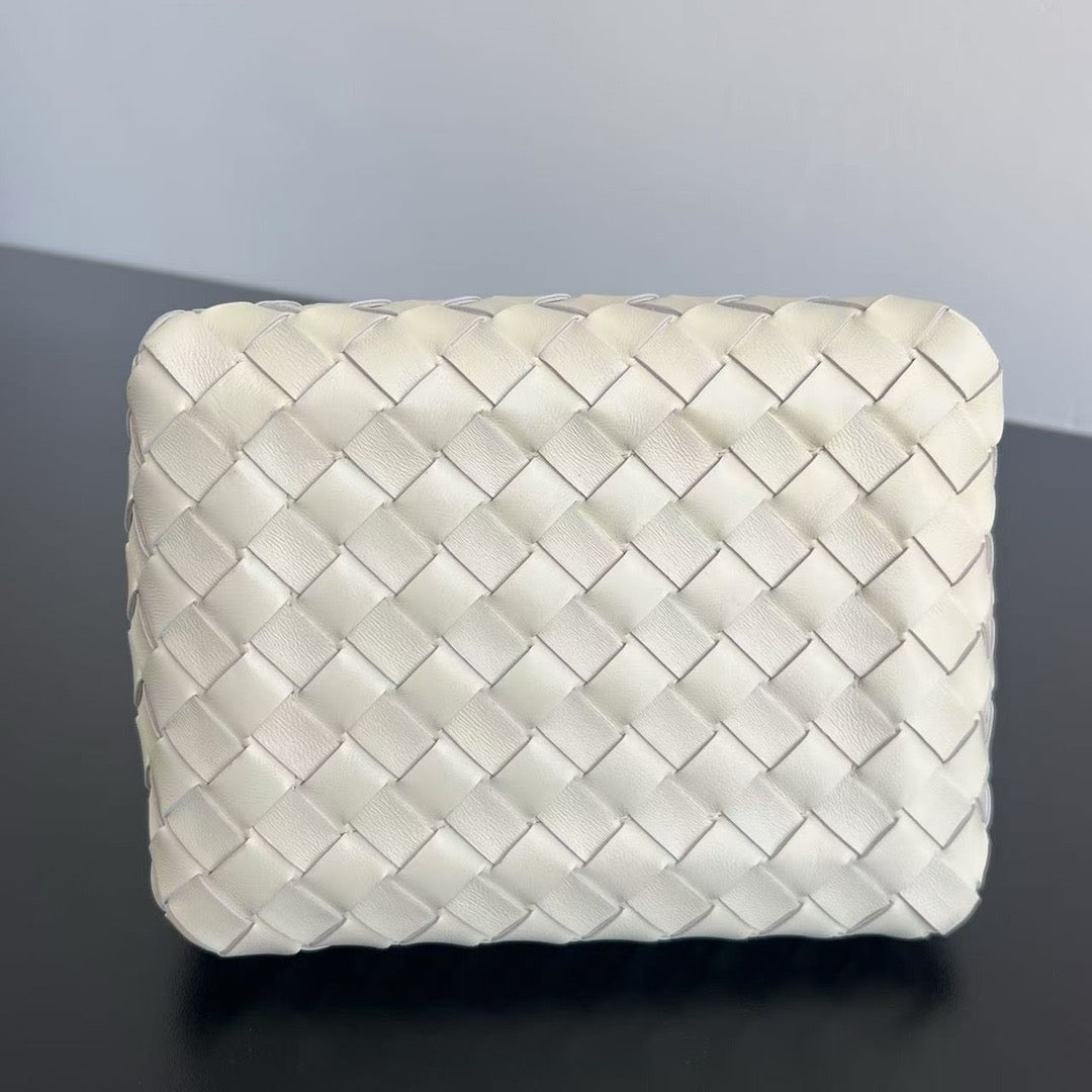 보테가 베네타 파라슈트 체인백 스몰