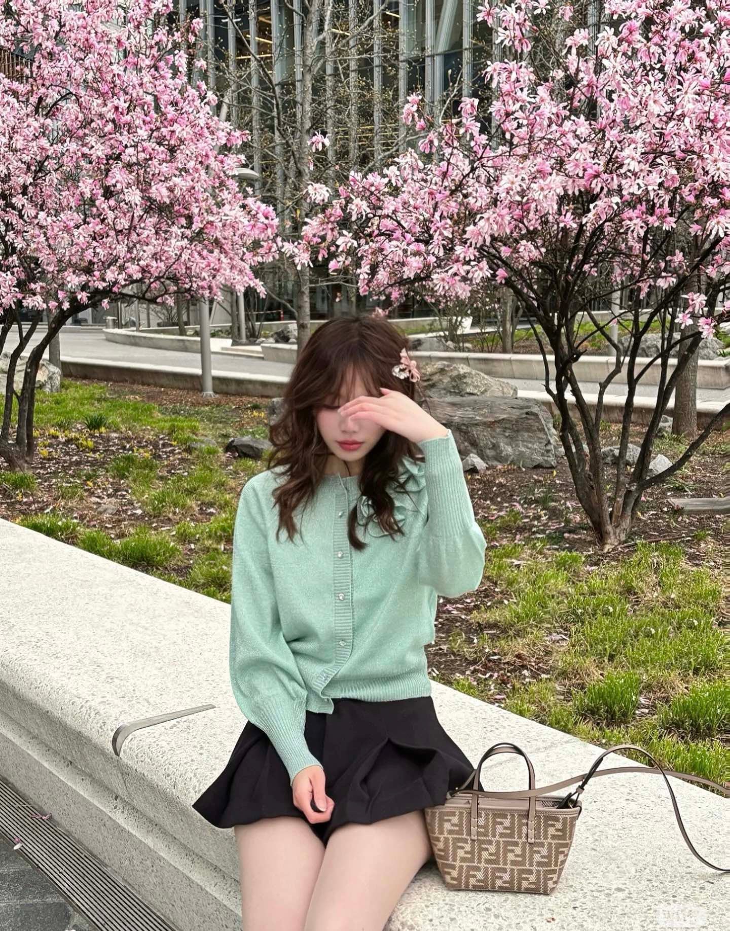 펜디 롤 FF 자카드 미니