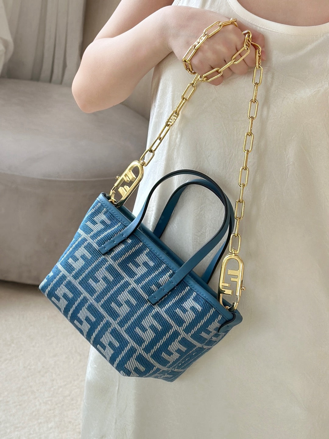 펜디 롤 FF 자카드 미니