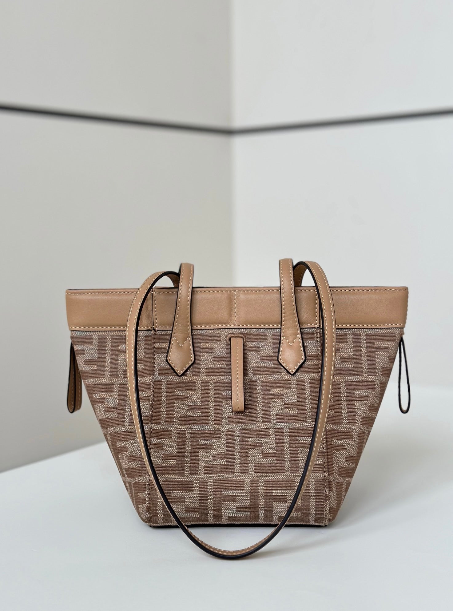 펜디 오리가미 FF 자카드 미니