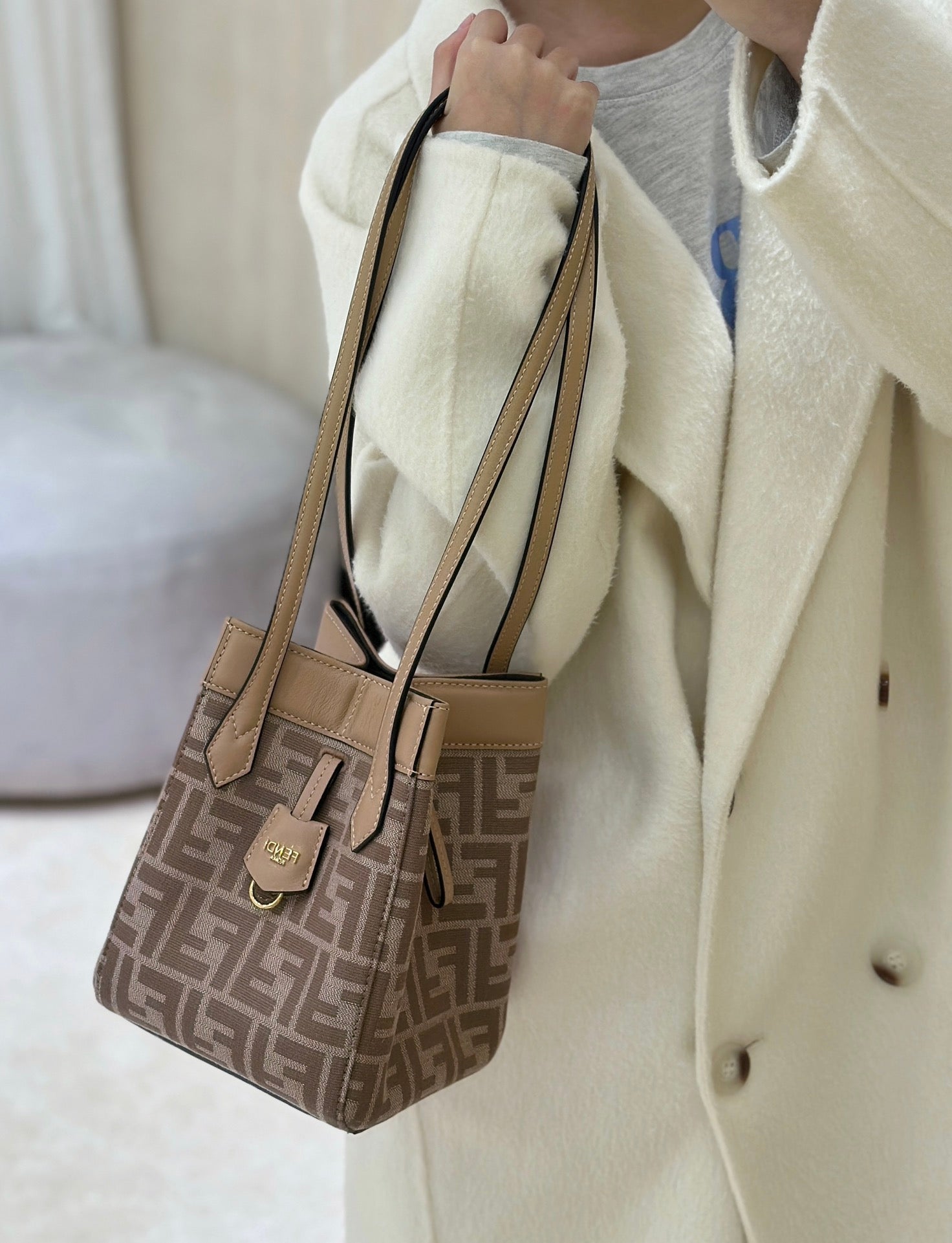 펜디 오리가미 FF 자카드 미니