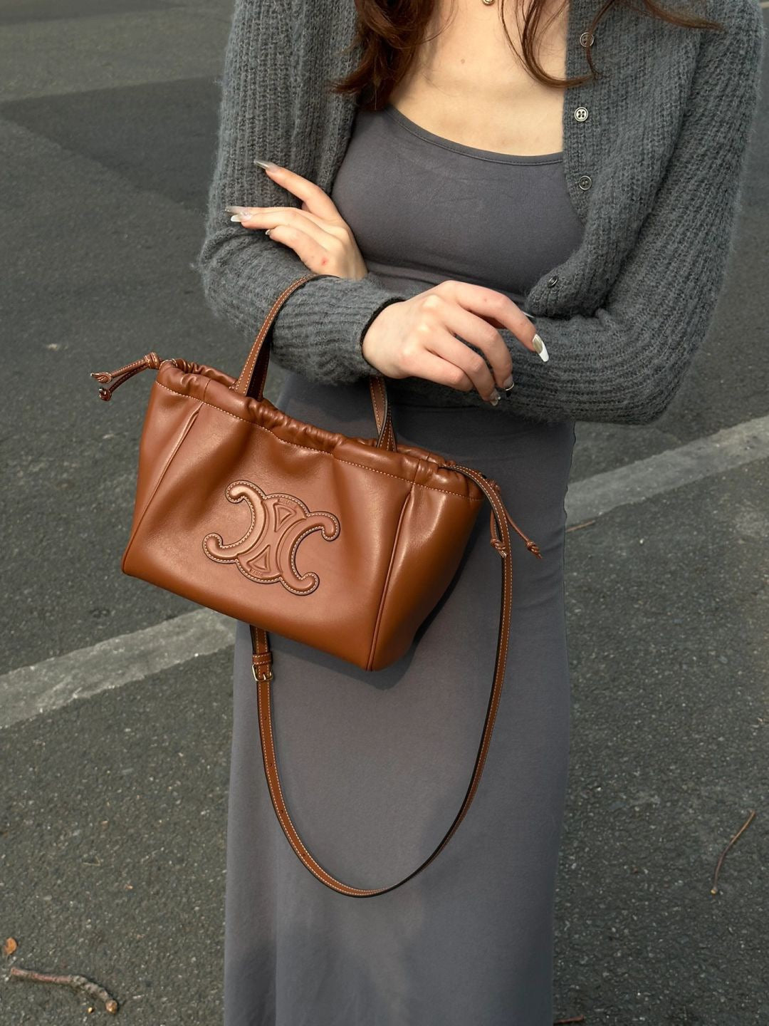 셀린느 퀴르 트리옹프 드로우스트링 카바스백 스몰