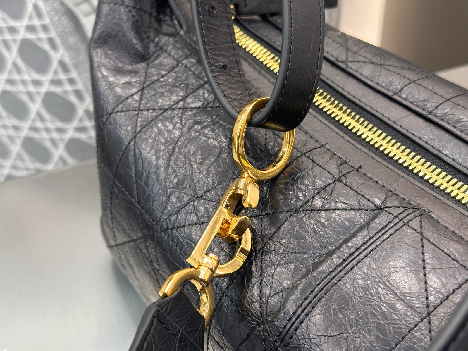 디올 매크로까나쥬 크링클 디저니백 미디움