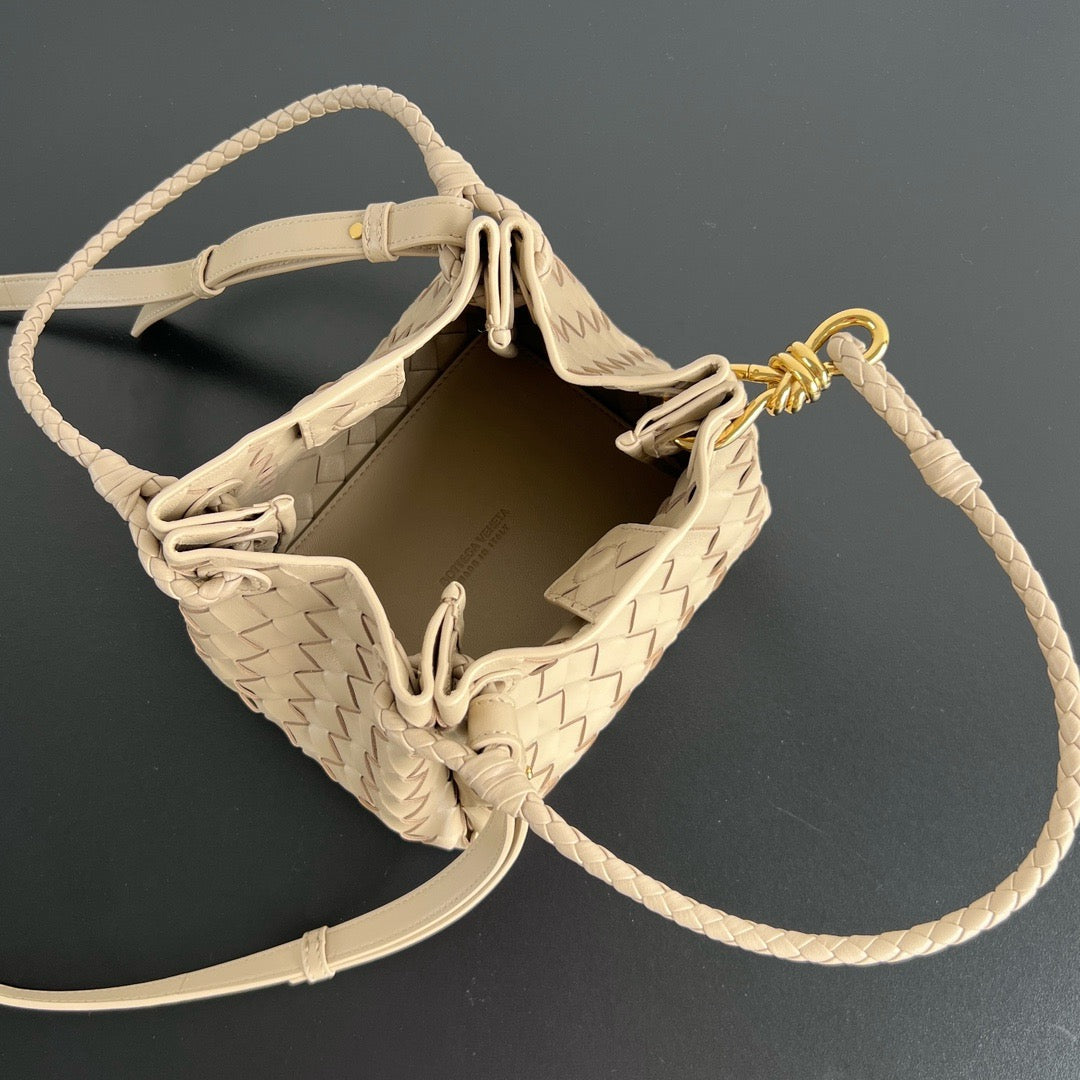 보테가 베네타 파라슈트 숄더백 스몰