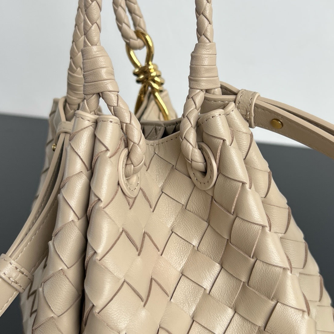 보테가 베네타 파라슈트 숄더백 스몰