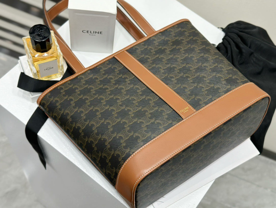 셀린느 트리옹프 카바스백 스몰