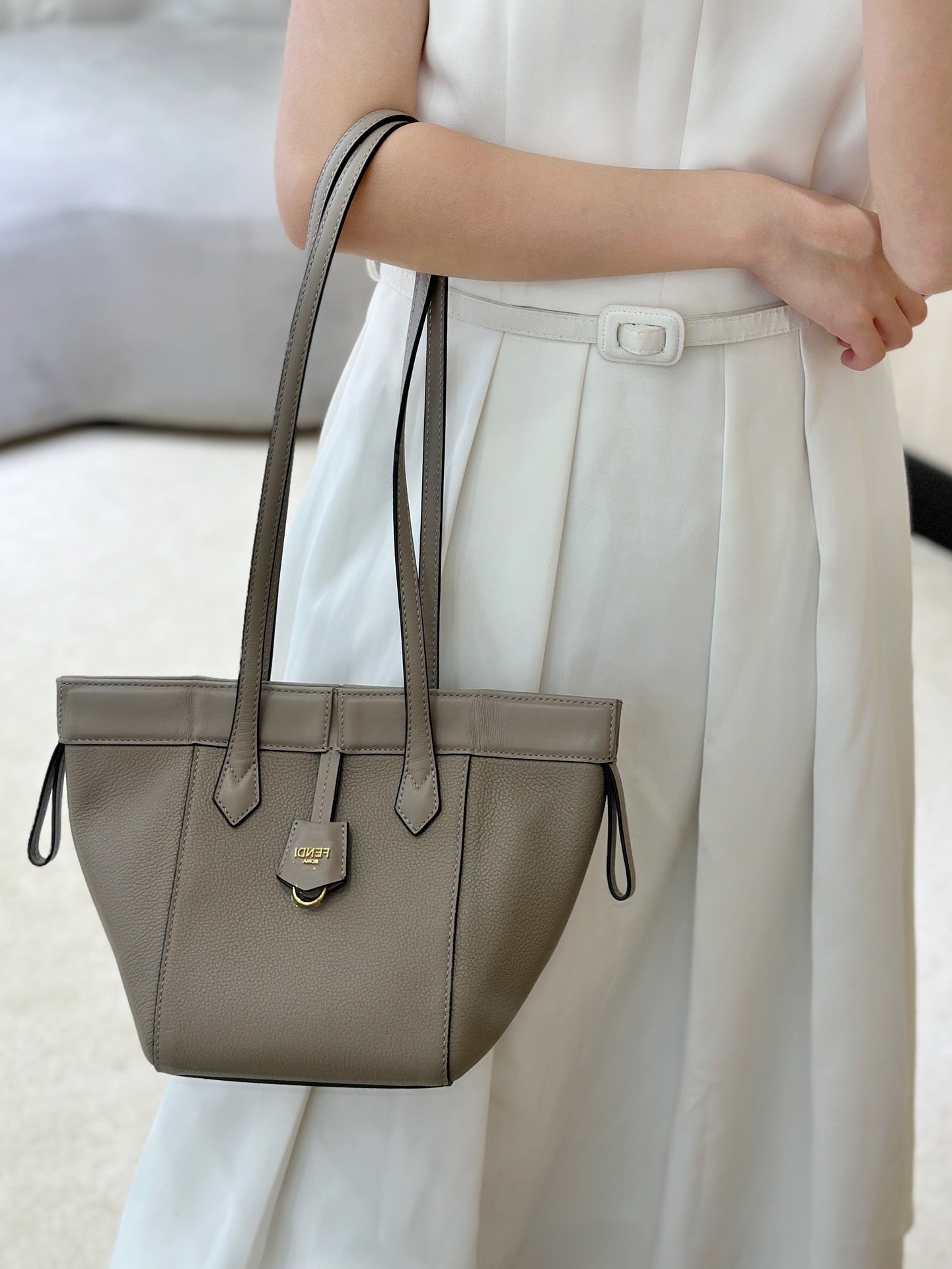 펜디 오리가미 로마노 미니