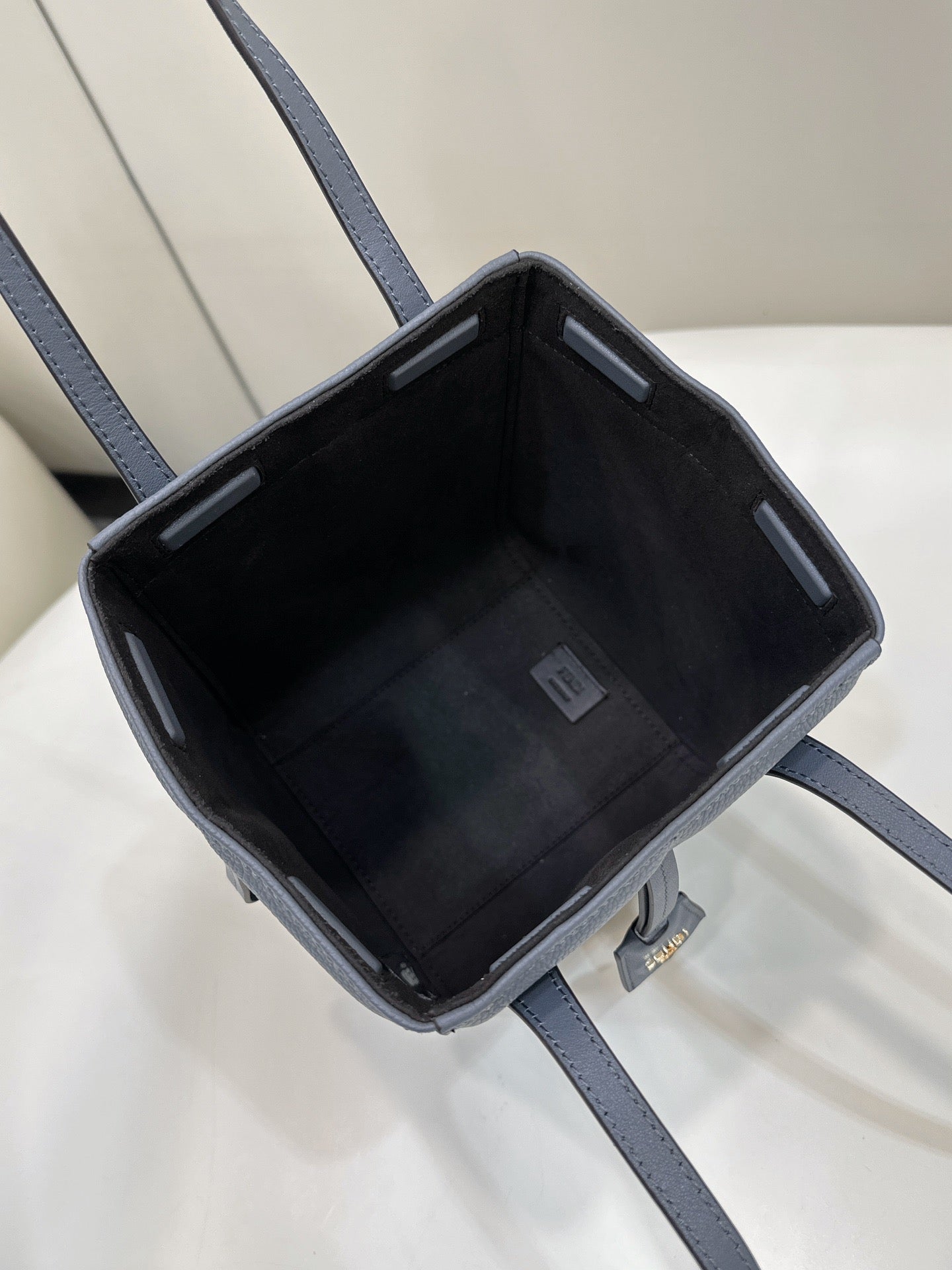 펜디 오리가미 로마노 미니