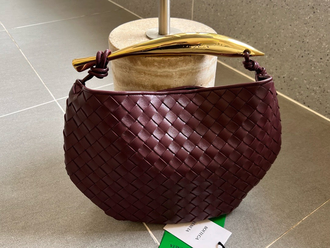 보테가 베네타 사르딘 토트백 클래식