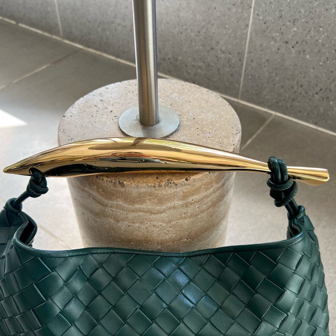 보테가 베네타 사르딘 토트백 클래식