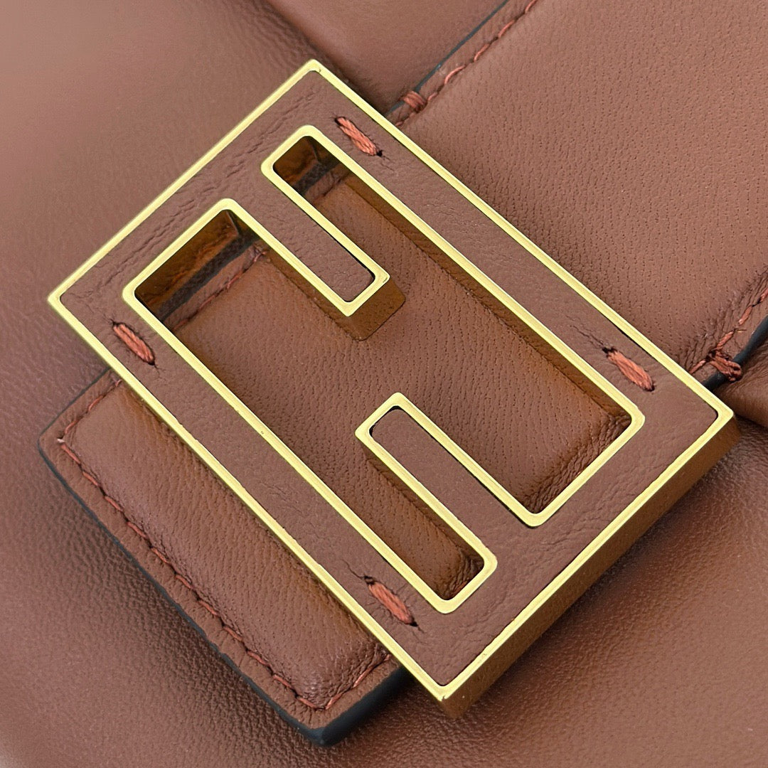 펜디 맘마 바게트 나파 라지