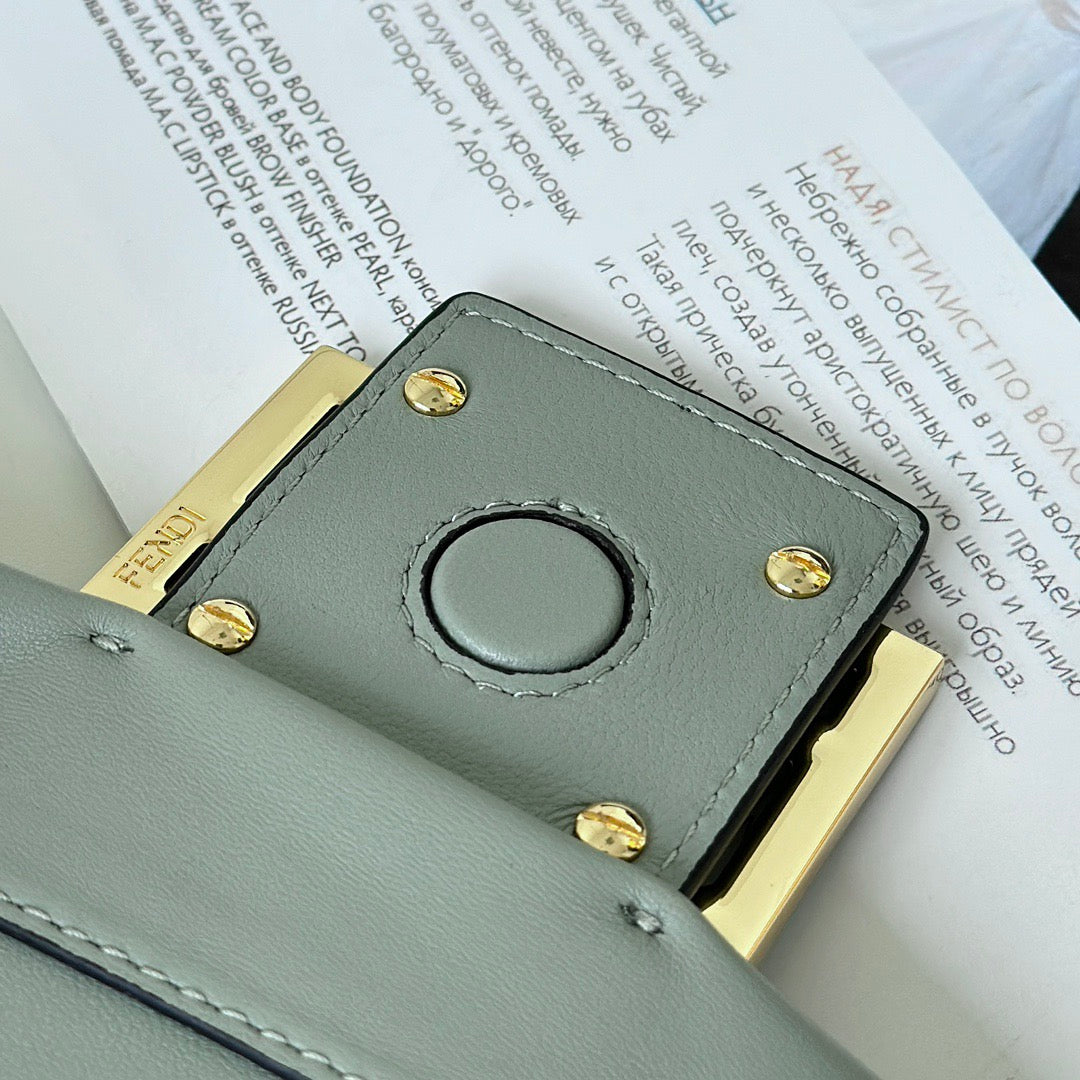 펜디 맘마 바게트 나파 라지