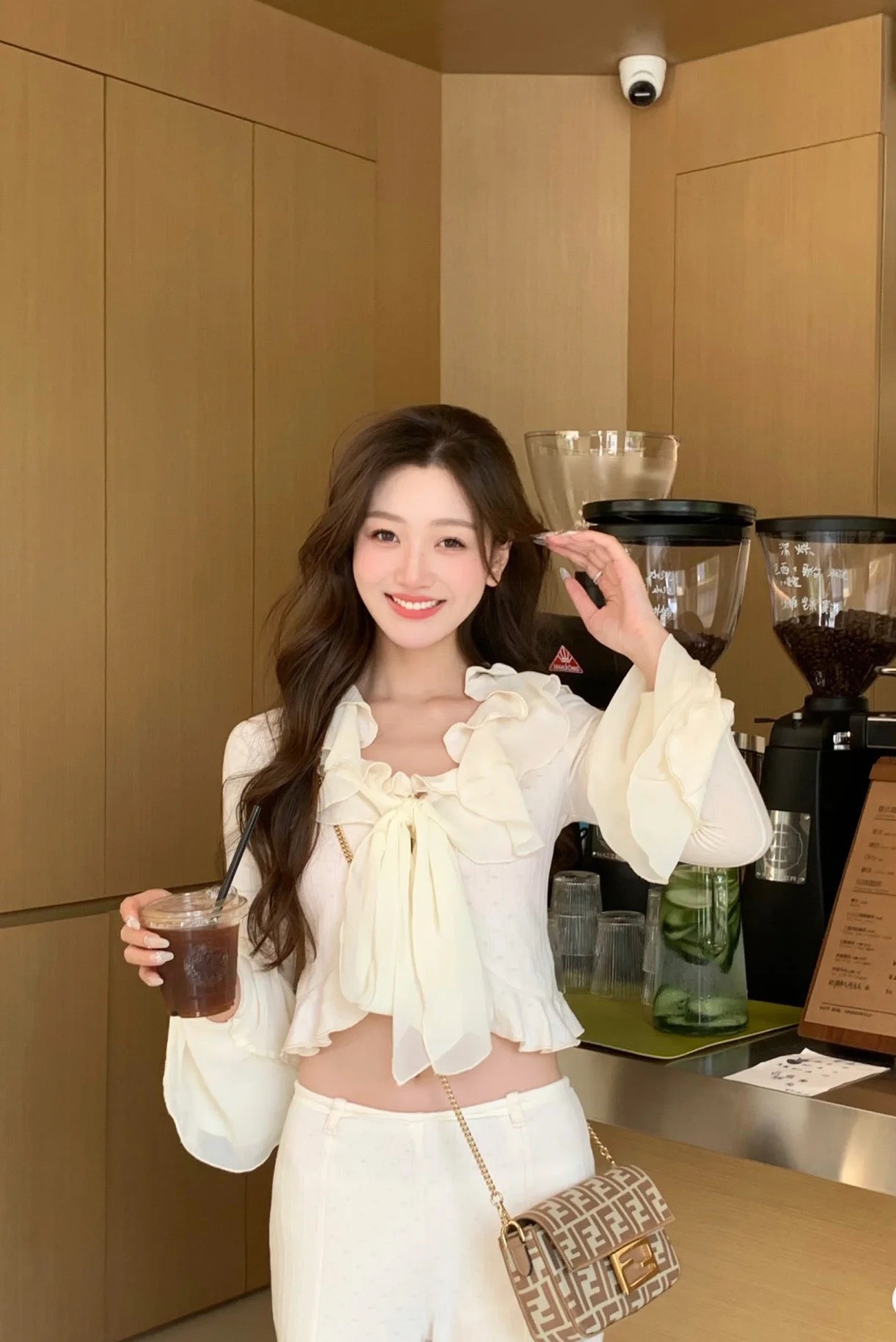 펜디 바게트 백 FF 자카드 미니