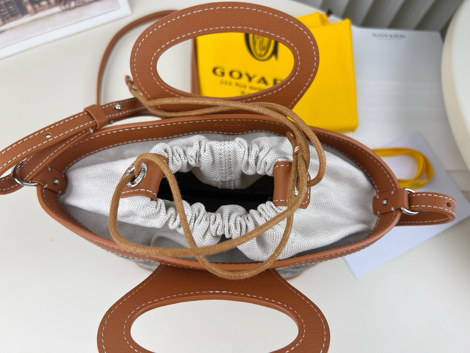 고야드 벨루가 미니