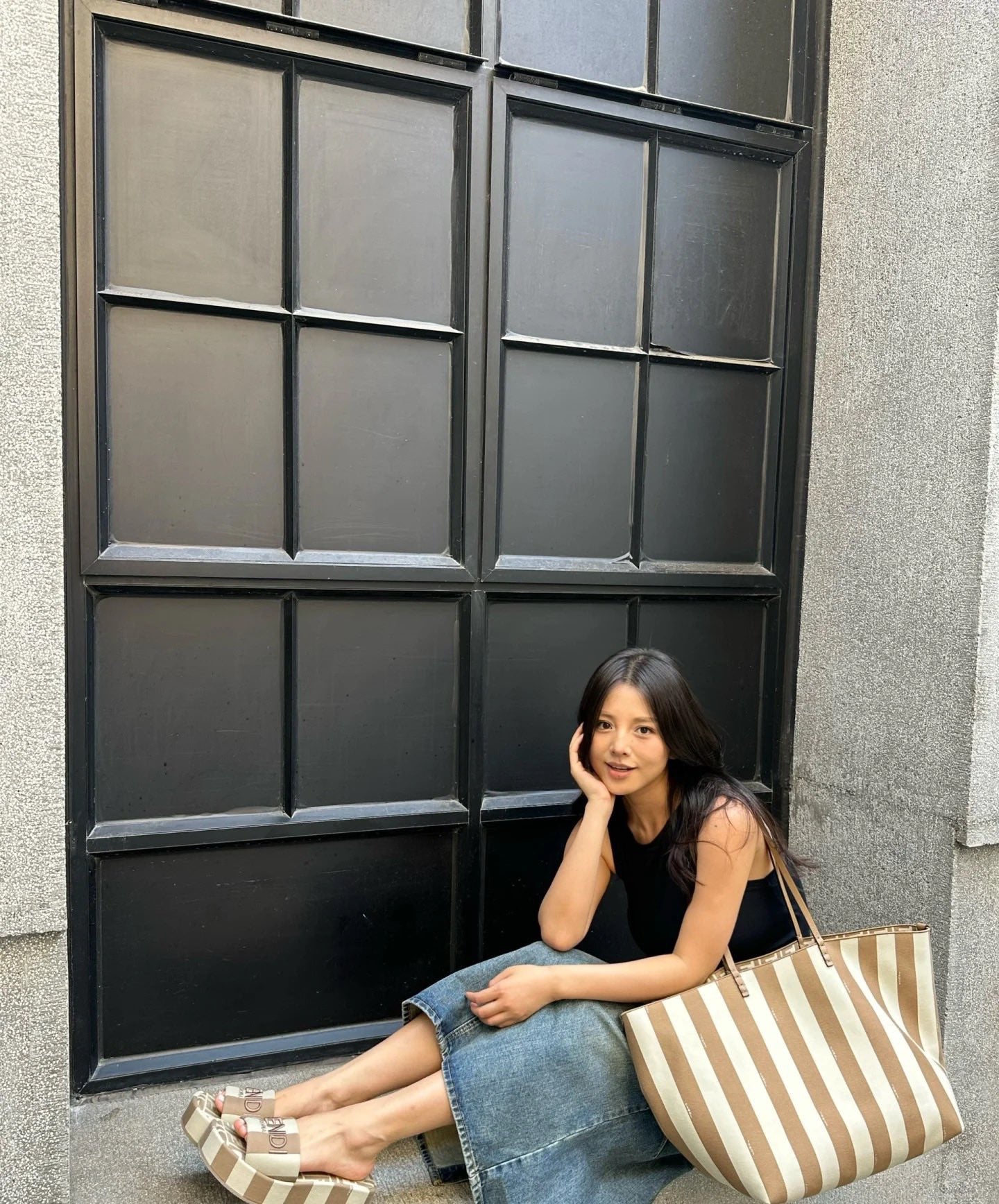 펜디 롤 FF 자카드 라지 리버서블