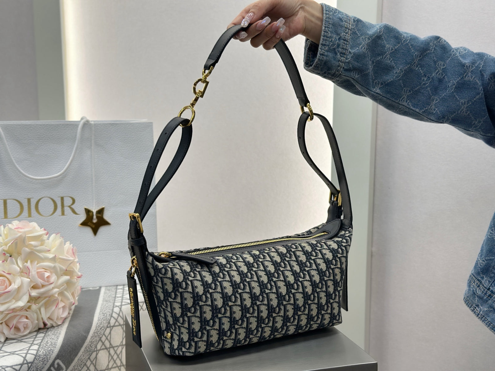 디올 오블리크 디저니백 미디움