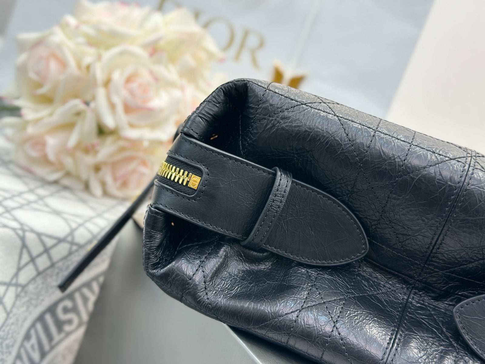 디올 매크로까나쥬 크링클 디저니 백 스몰