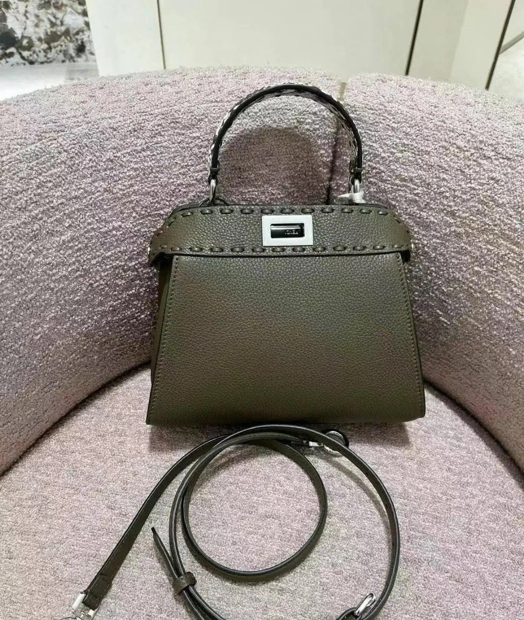 펜디 피카부 로마노 미니