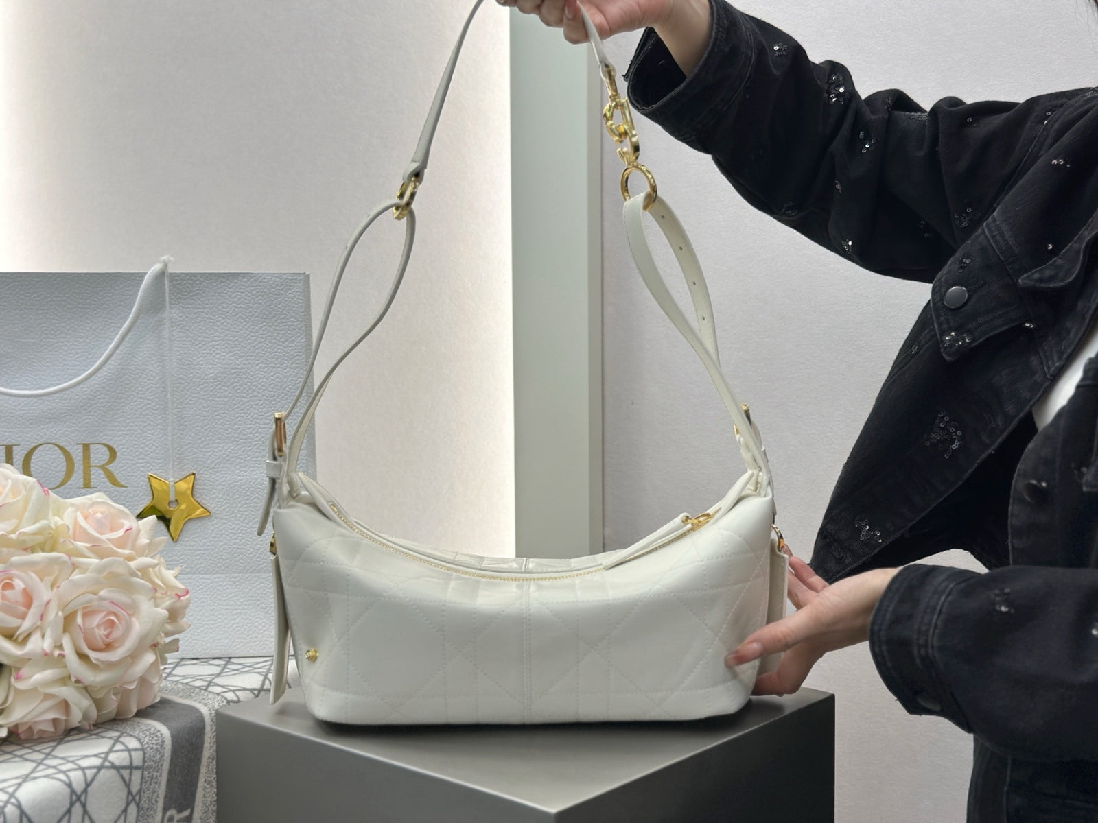 디올 매크로까나쥬 크링클 디저니 백 스몰