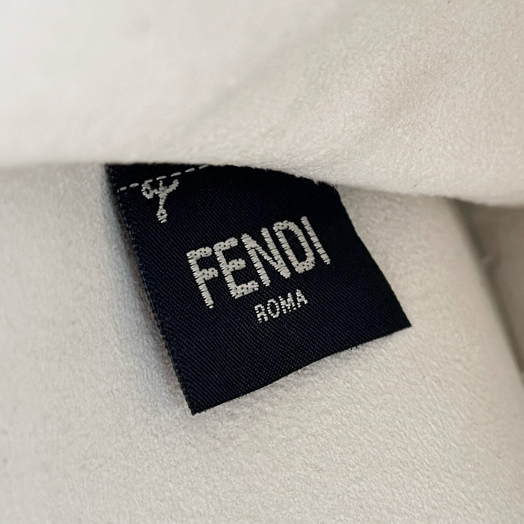 펜디 피카부 I See U 카프, 뱀 가죽 미디움