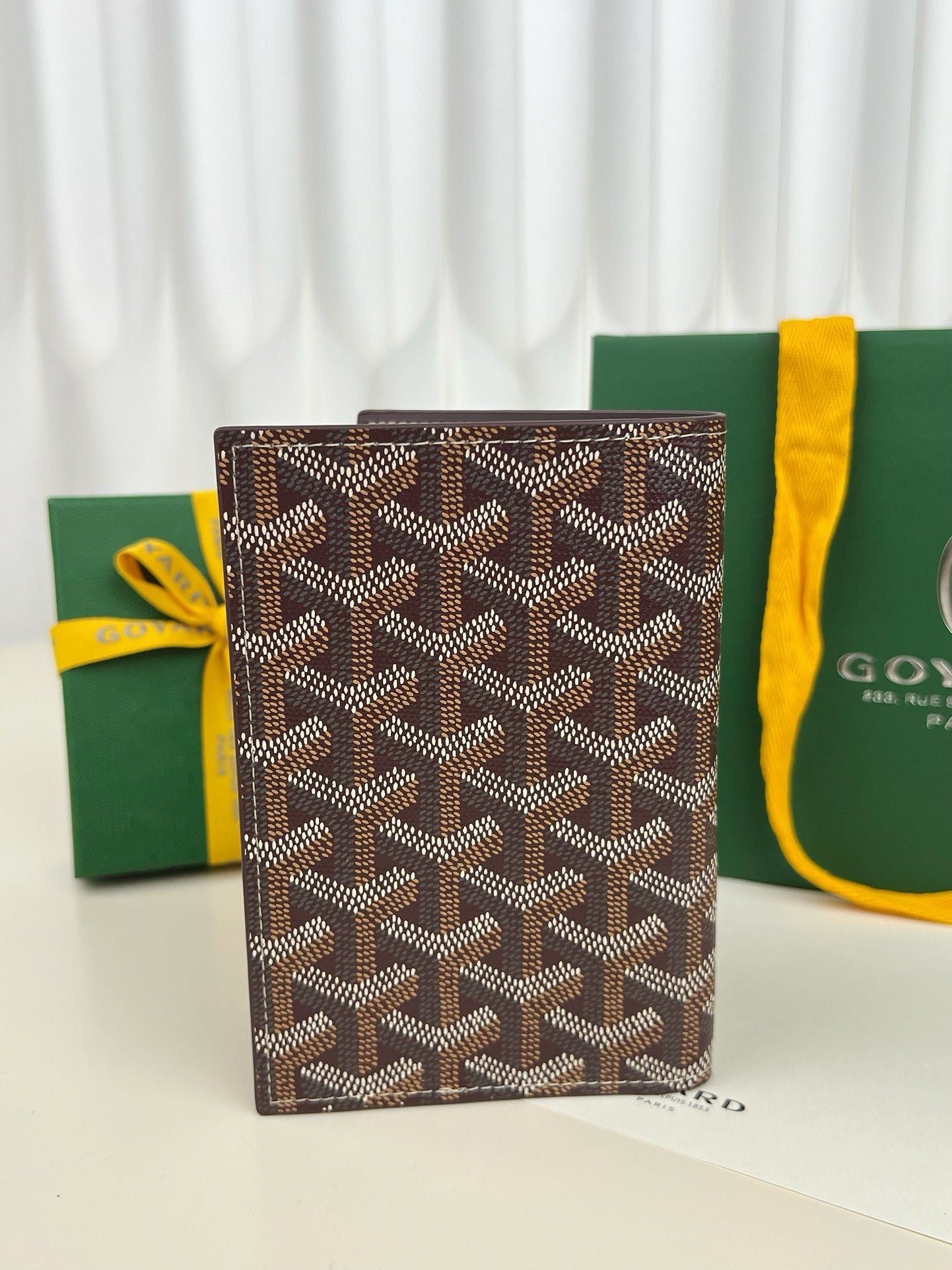 고야드 그르넬 여권 케이스