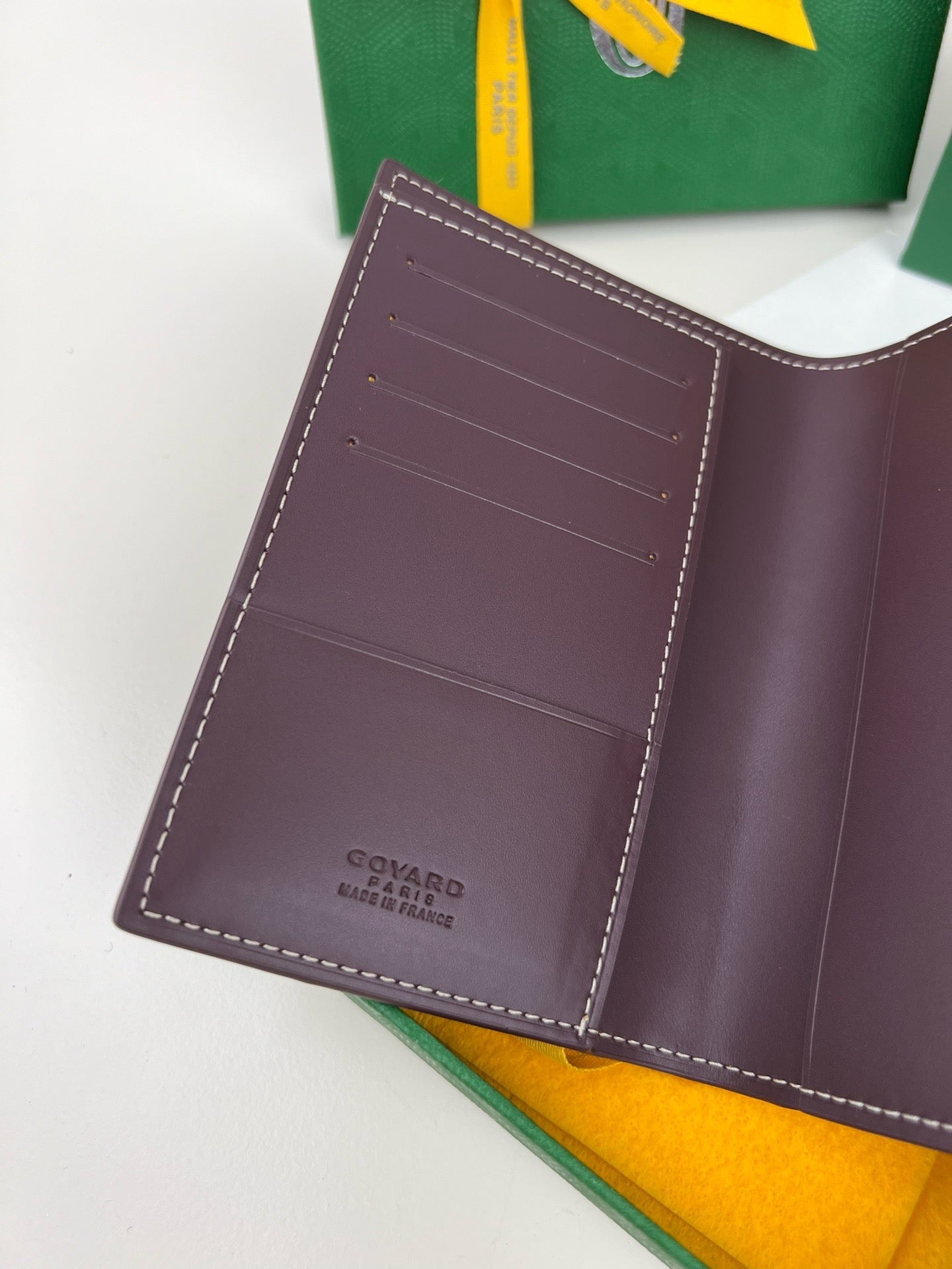 고야드 그르넬 여권 케이스