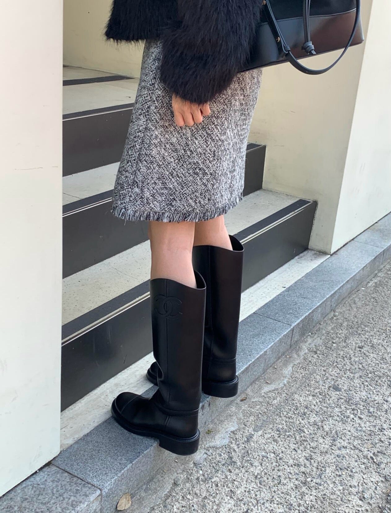 샤넬 레더 하이 부츠