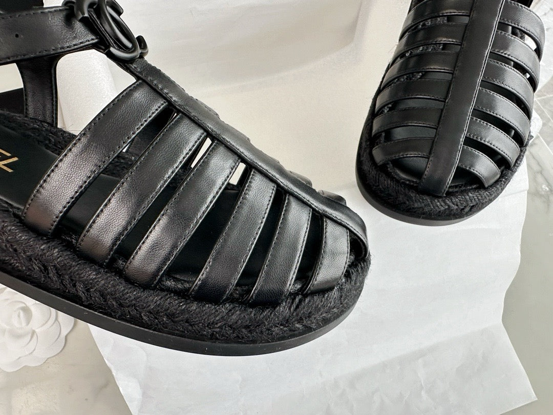 샤넬 크루즈 캐쥬얼 로마 슬링백 샌들