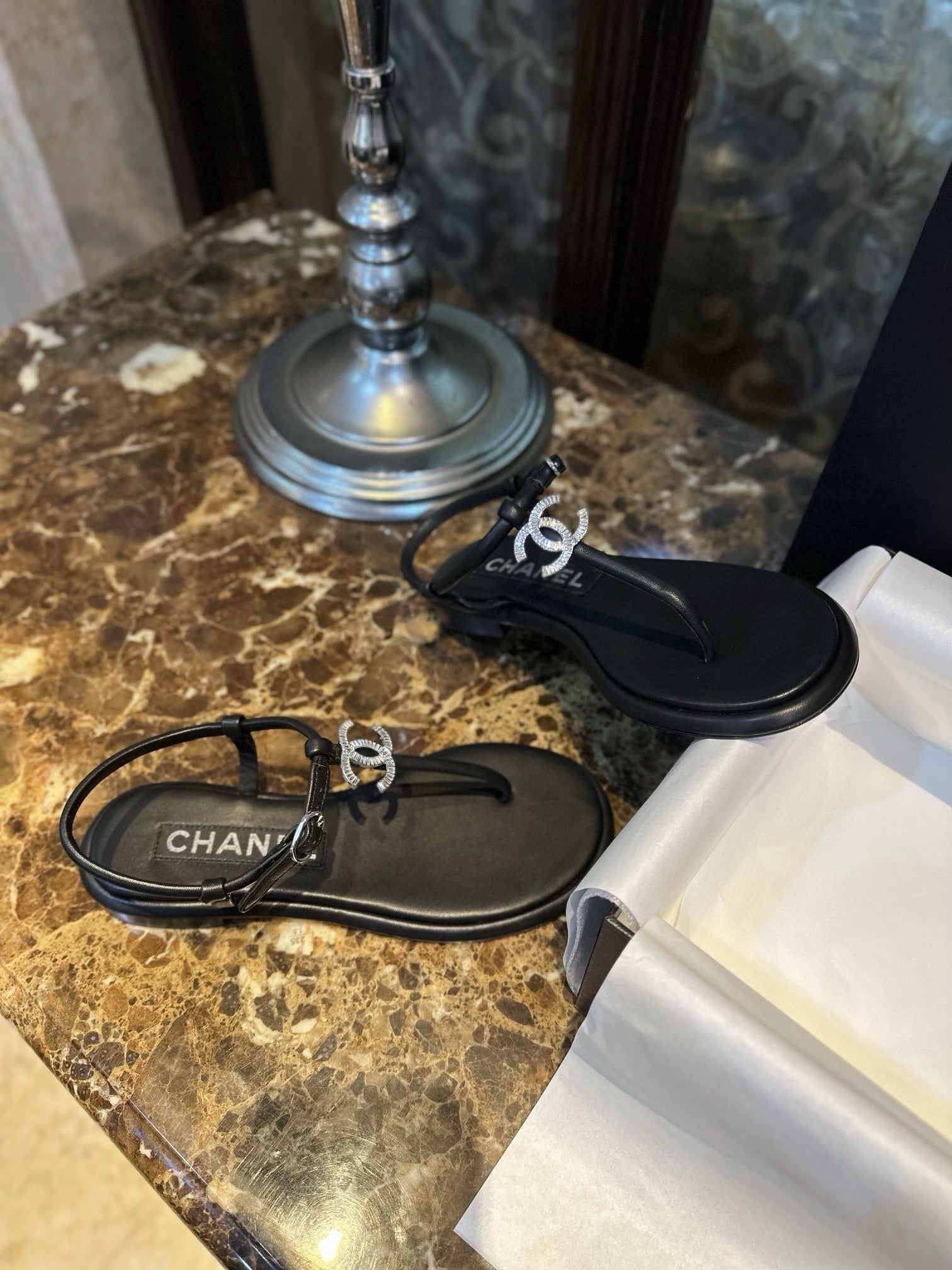 샤넬 스트라스 크리스탈 CC 샌들