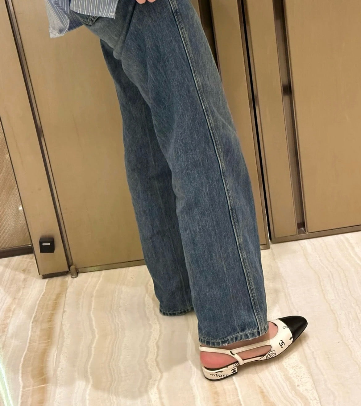 샤넬 까멜리아 코코 CC 패턴 슬링백