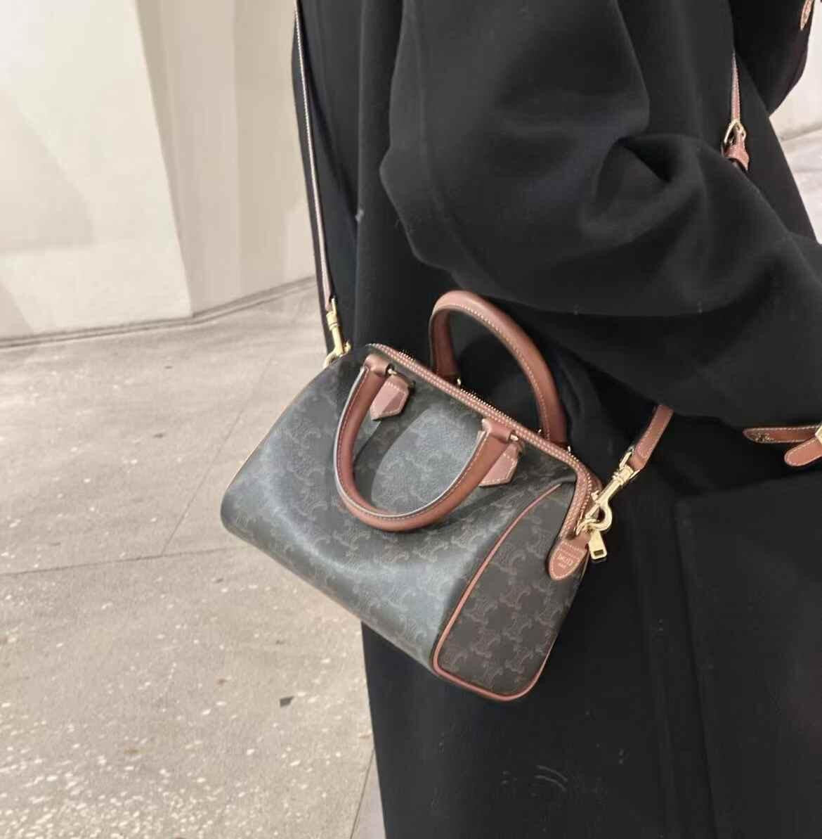 셀린느 트리옹프 보스턴백 캔버스 스몰