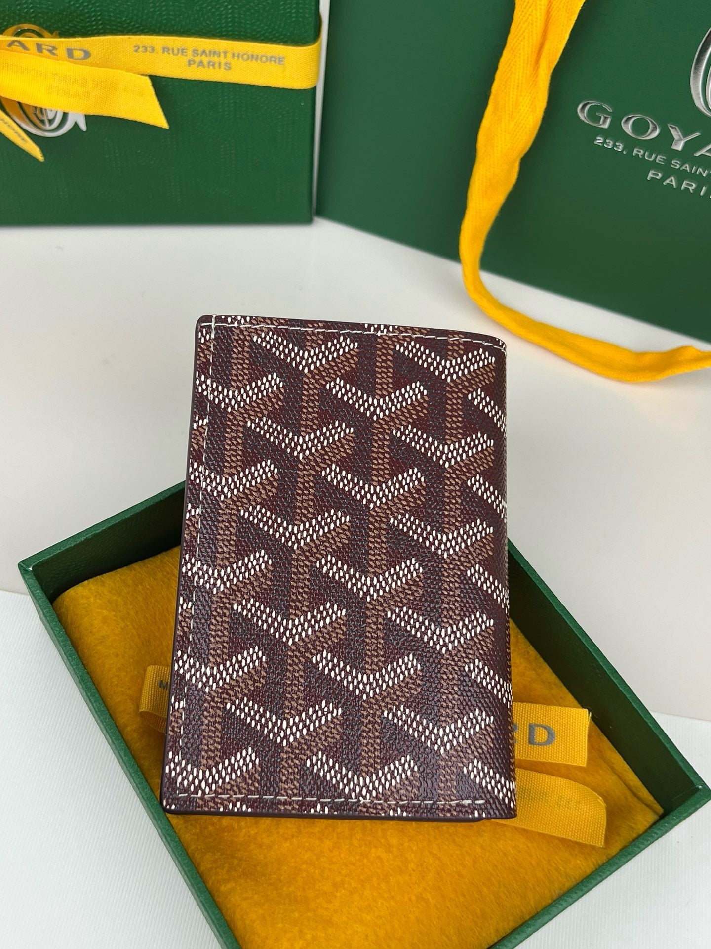 고야드 생피에르 (버건디)