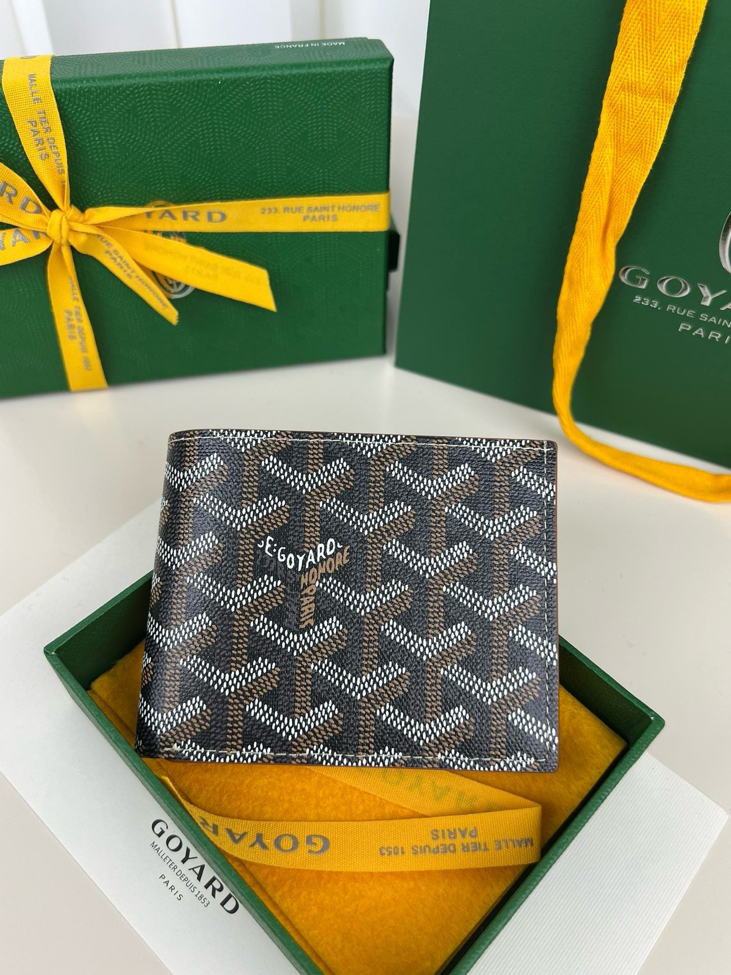 고야드 빅투와르 반지갑