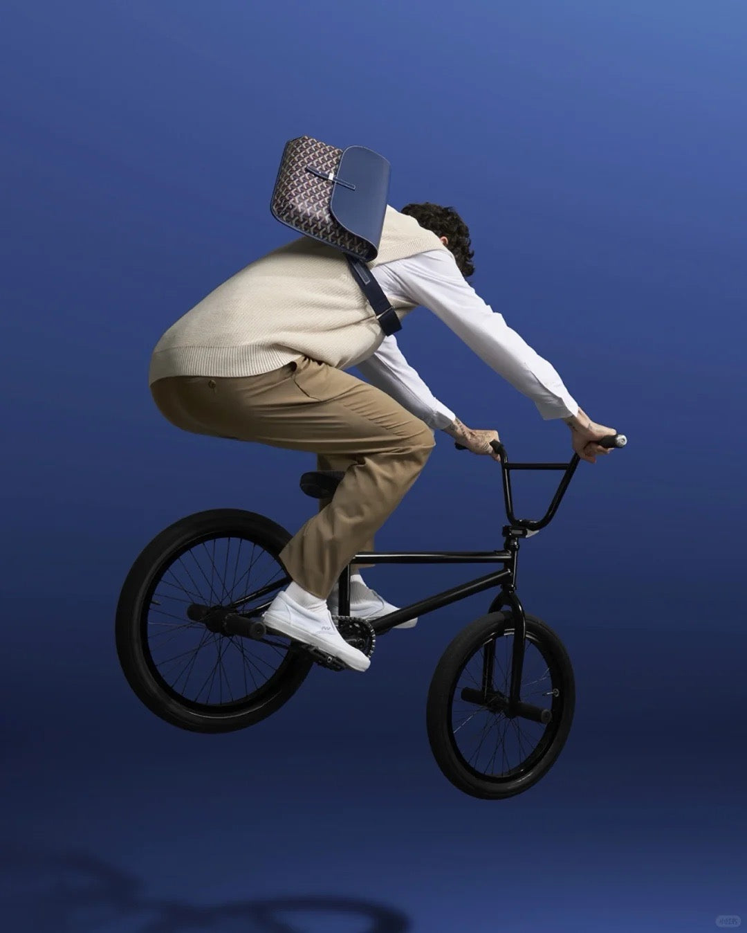 고야드 쿠르지에 메신저백