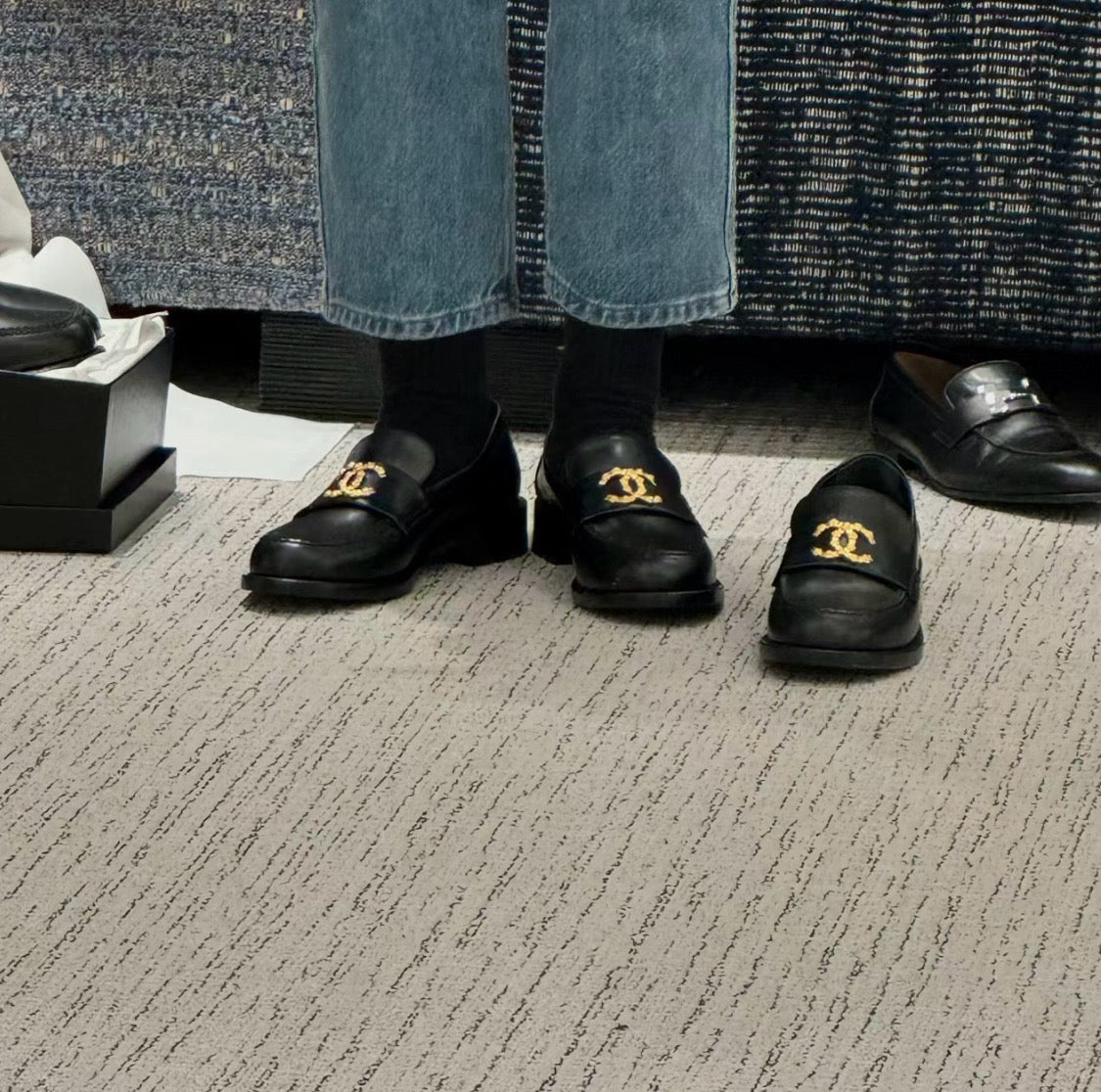 샤넬 24SS 까멜리아 CC로고 로퍼