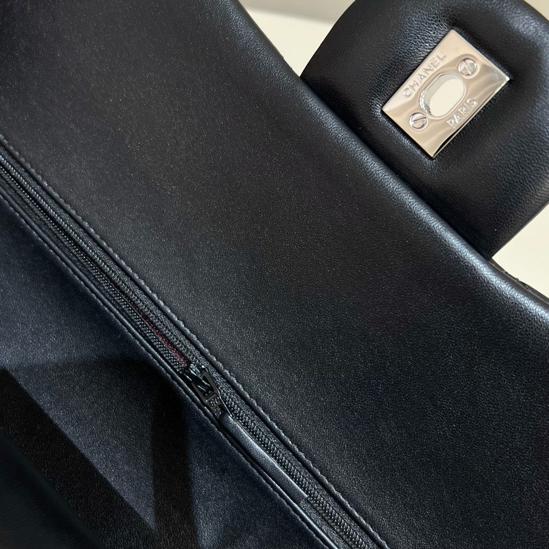 샤넬 클래식 플랩백 램스킨 라지