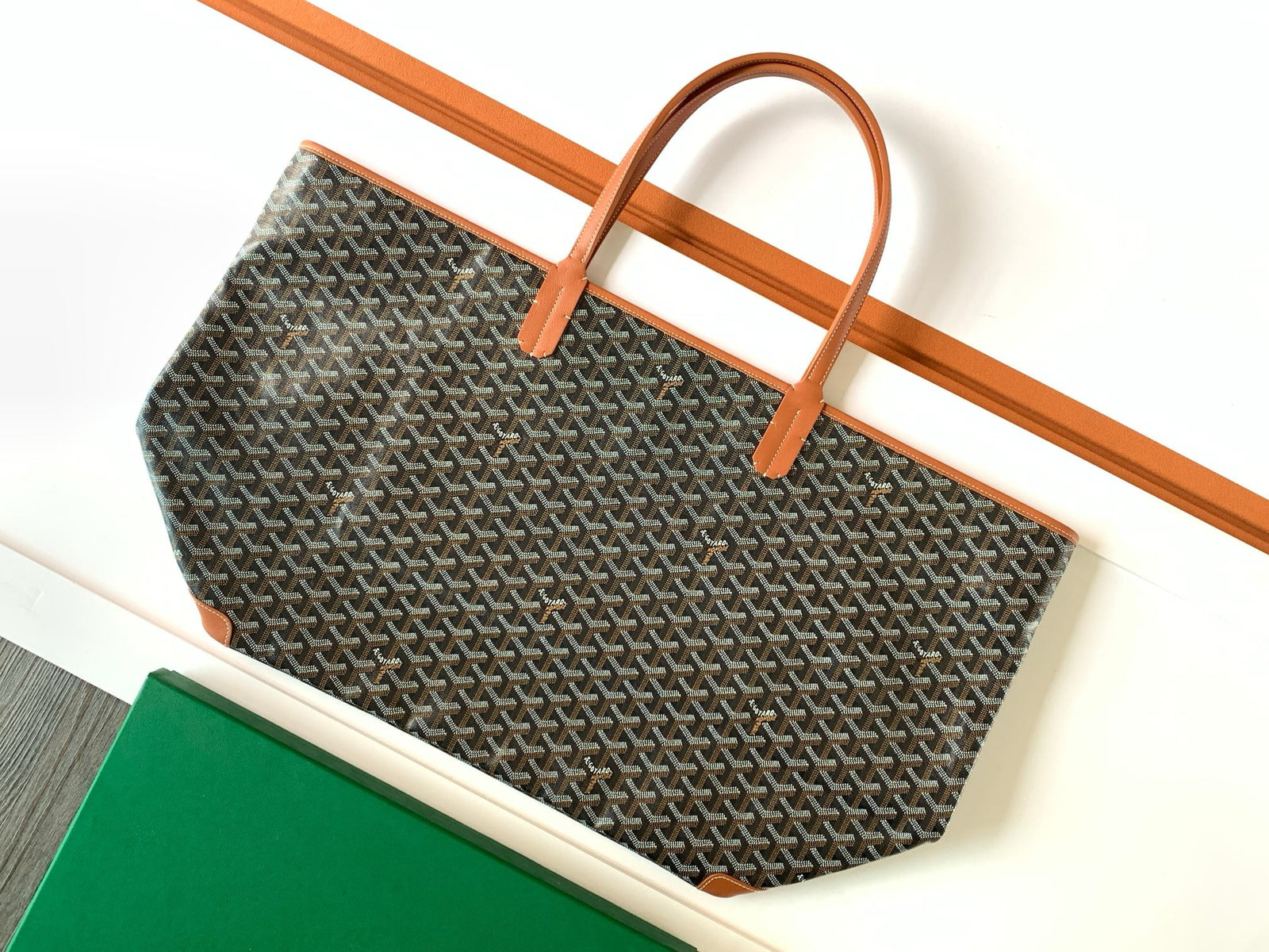 고야드 아르투아 GM