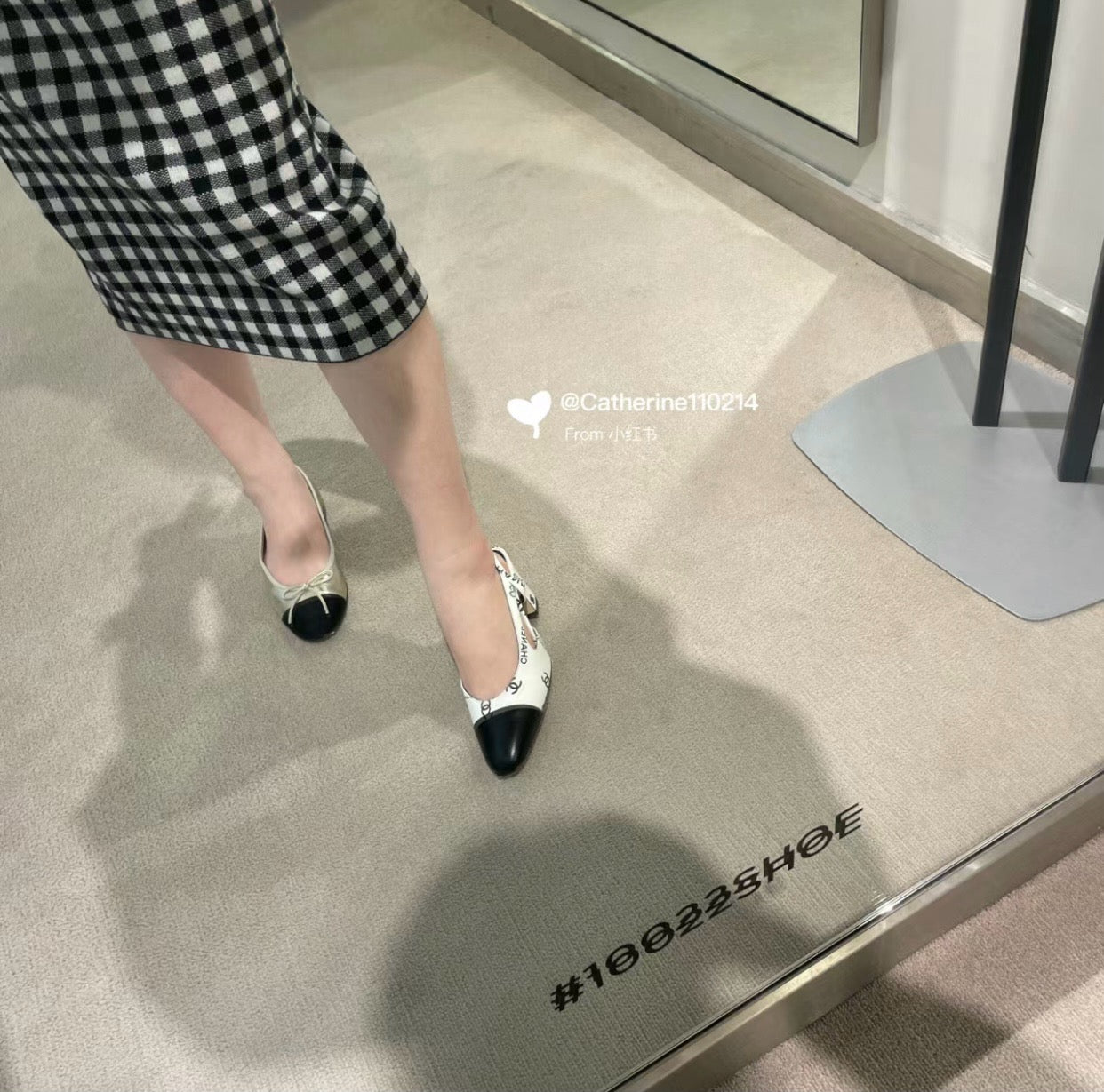 샤넬 까멜리아 CC 슬링백