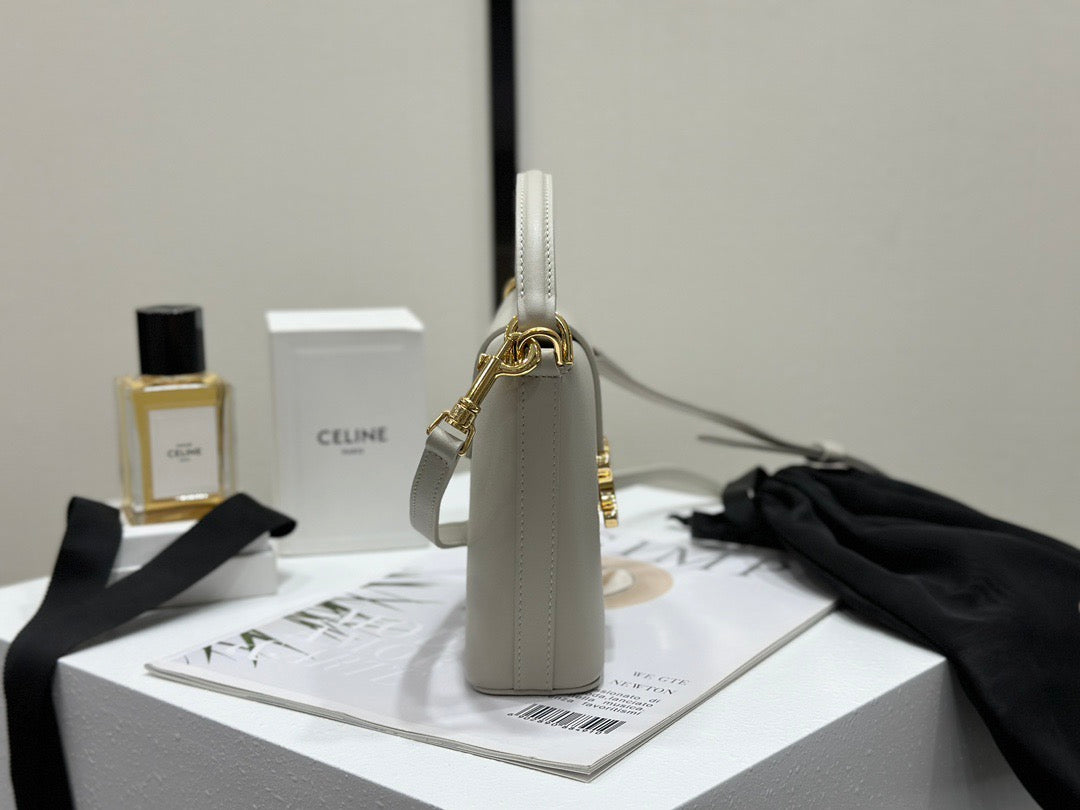 셀린느 트리옹프 버킷백 레더 미니