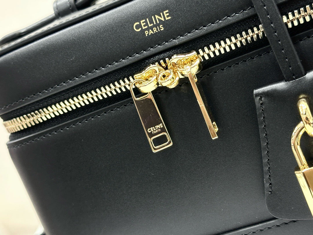 셀린느 베니티백